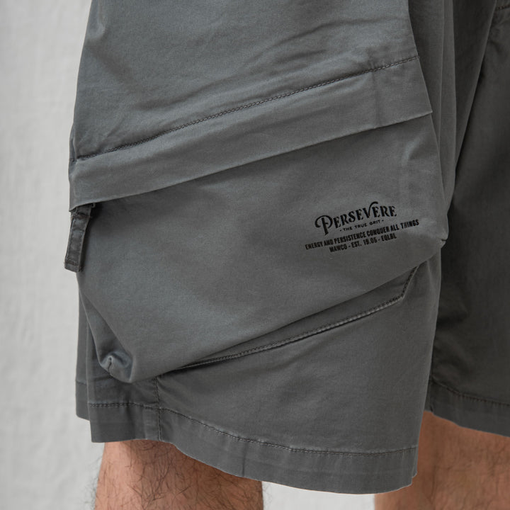 MULTI-POCKET WASHED CARGO SHORTS