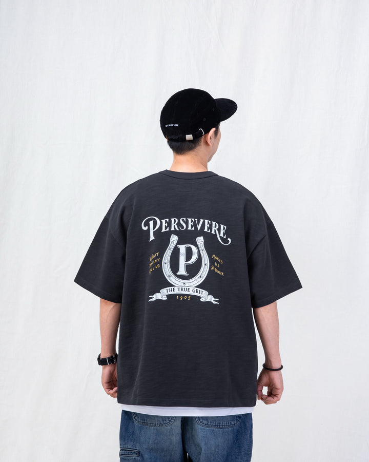 HAND-DRAWN HORSESHOE GRAPHIC T-SHIRT
