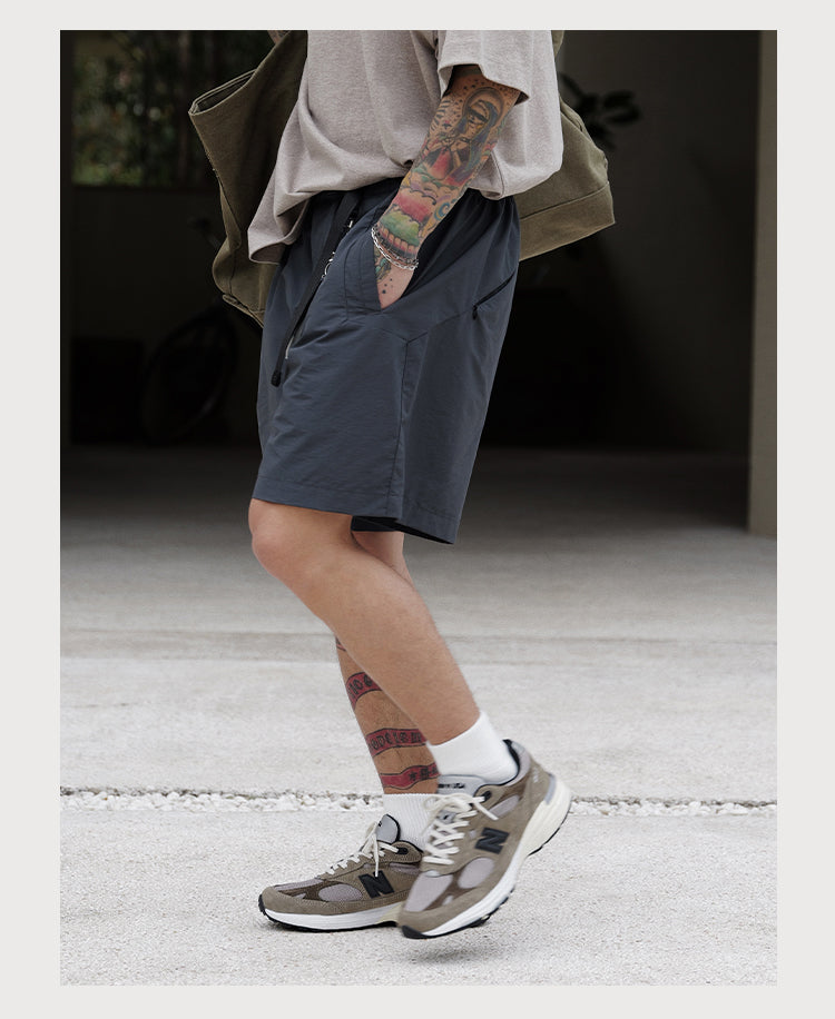 Line Cut Shorts