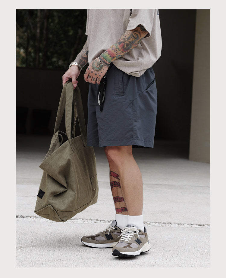 Line Cut Shorts