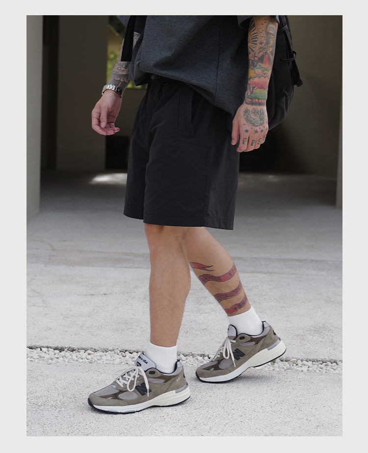 Line Cut Shorts
