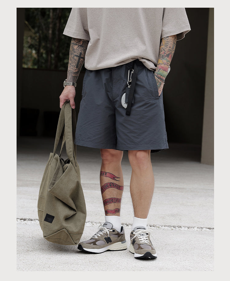 Line Cut Shorts