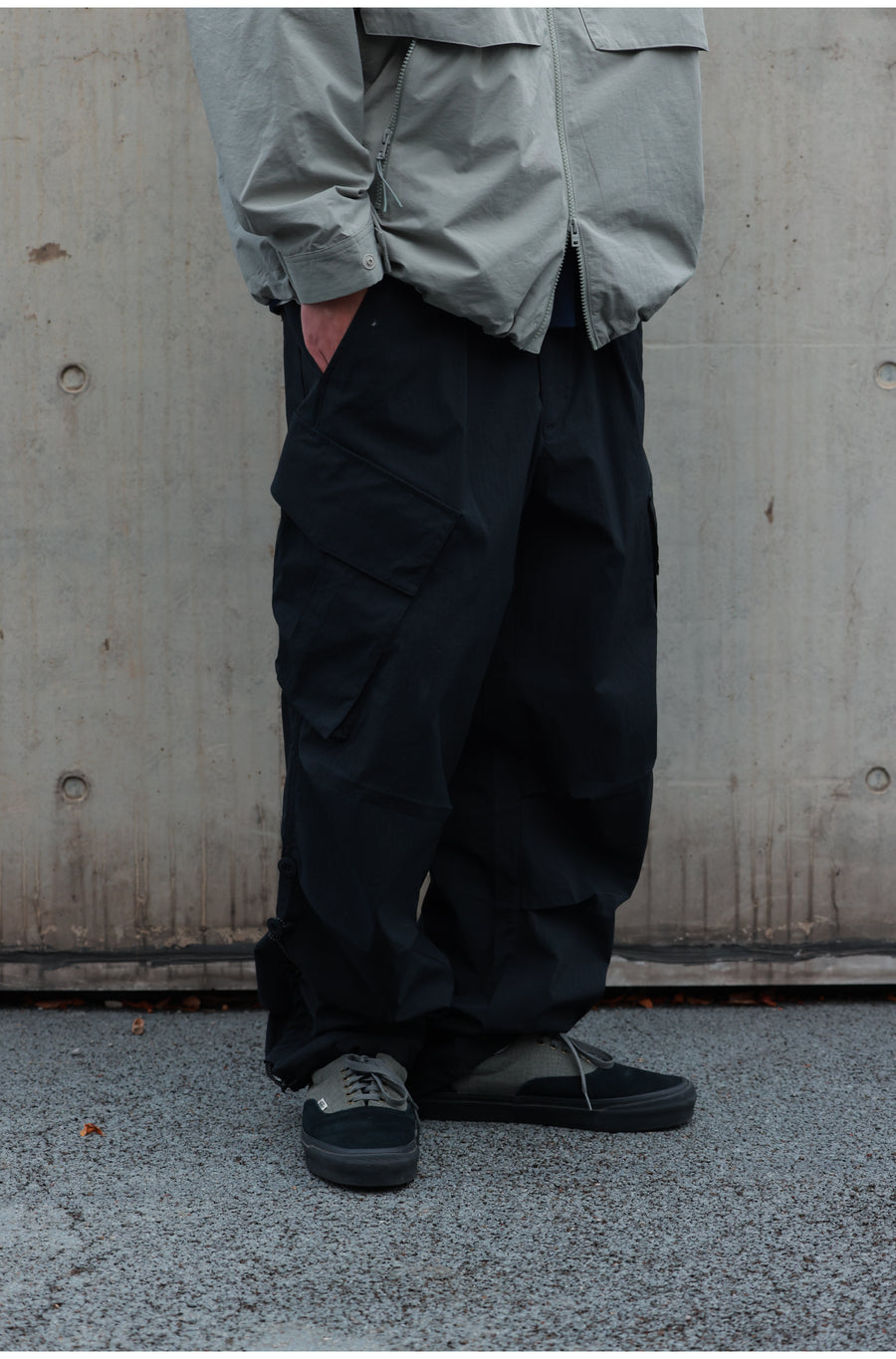 Teflon Cargo Pants