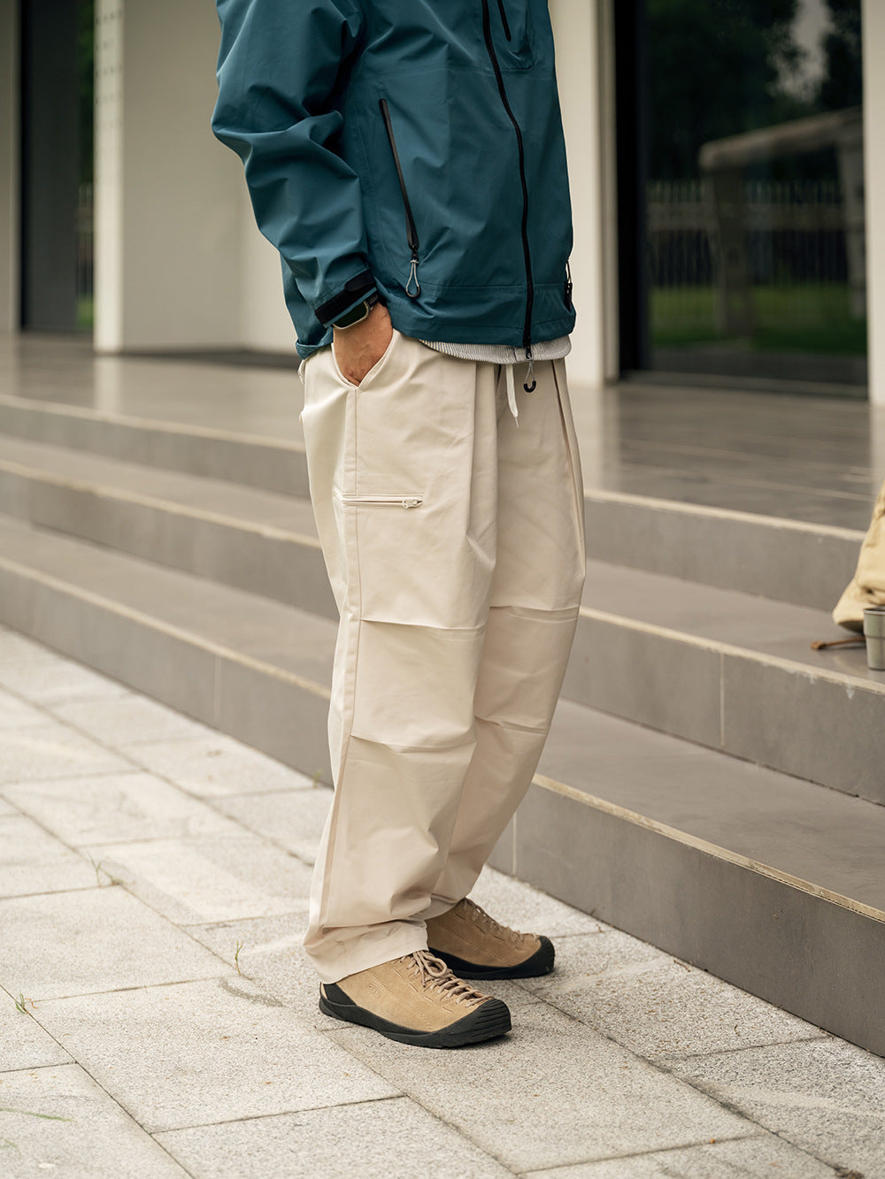 Lace Pleat Chino